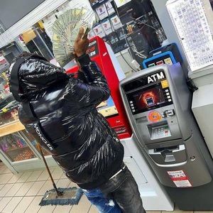 Meet your Posher, Brenda